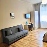 Catania Holiday Home Bed & Breakfast 3*