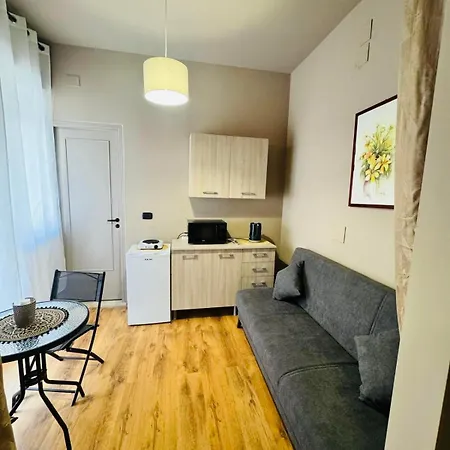 Catania Holiday Home *