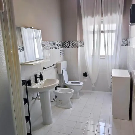 Bed & Breakfast Catania Holiday Home